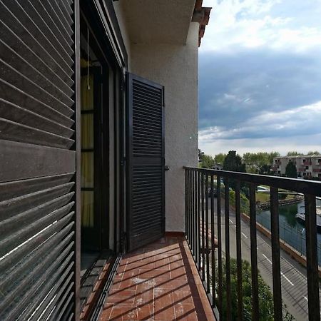 Bonito Apartamento Equipado, Cerca De La Playa เอมปูเรียบราบา ภายนอก รูปภาพ