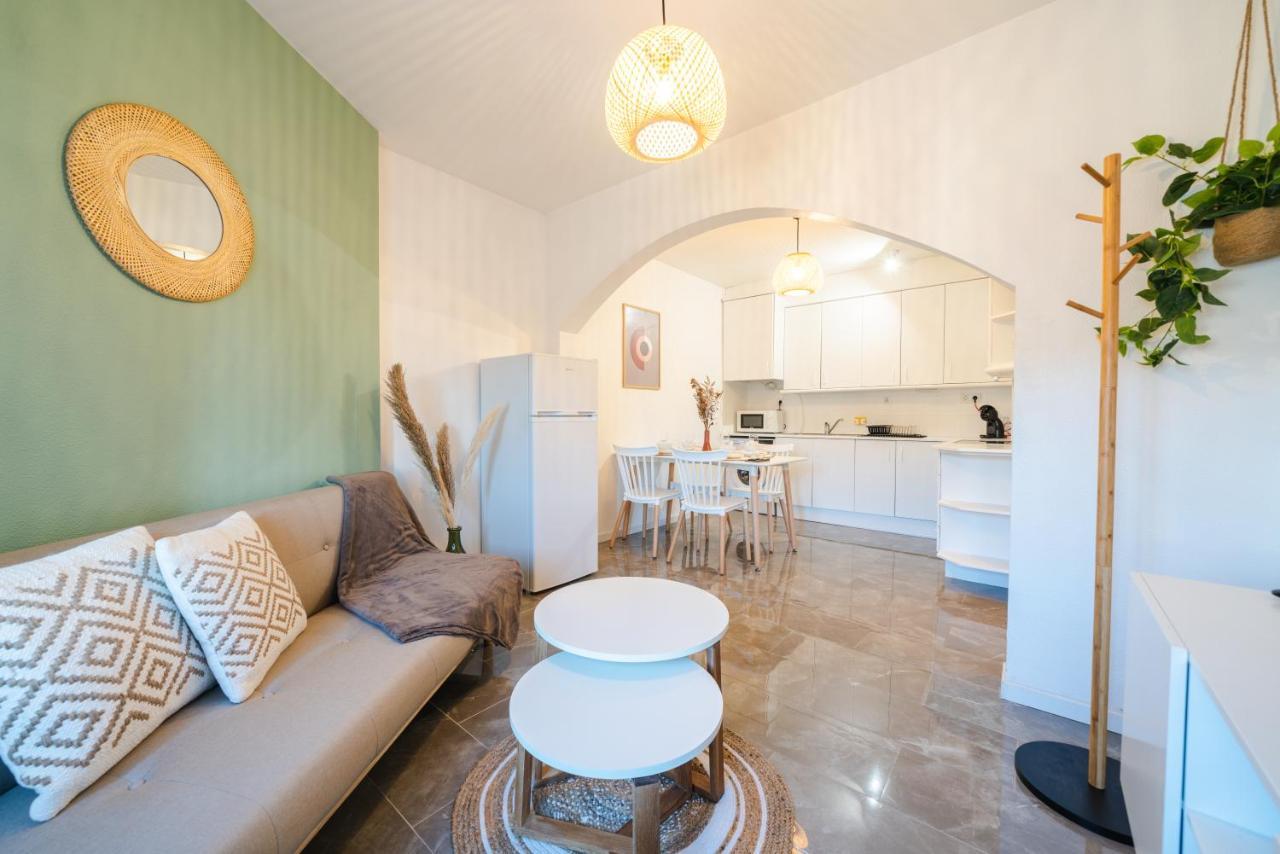 Bonito Apartamento Equipado, Cerca De La Playa เอมปูเรียบราบา ภายนอก รูปภาพ